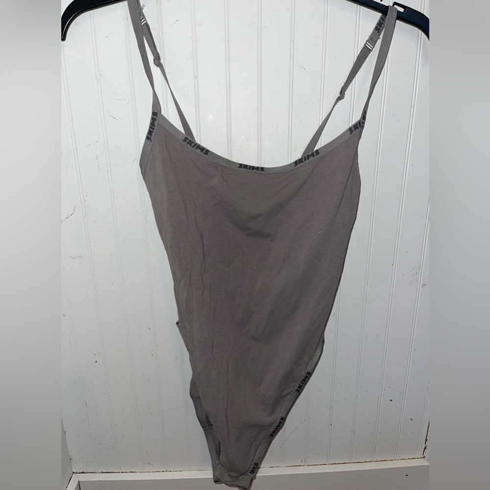 Skims cotton bodysuit size s more of a purple color rather than gray